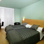 Select Hotel 2*