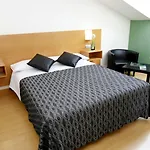 Hotel Select 2*