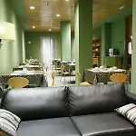 Select Hotel