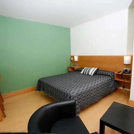 Select Hotel