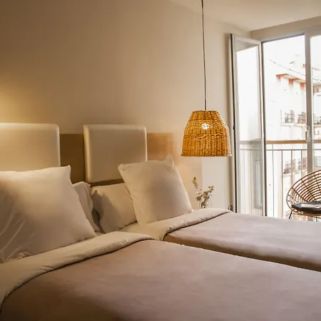 Select Hotel
