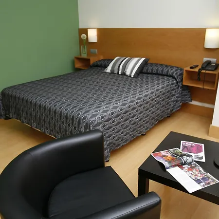 Hotell Select 2*